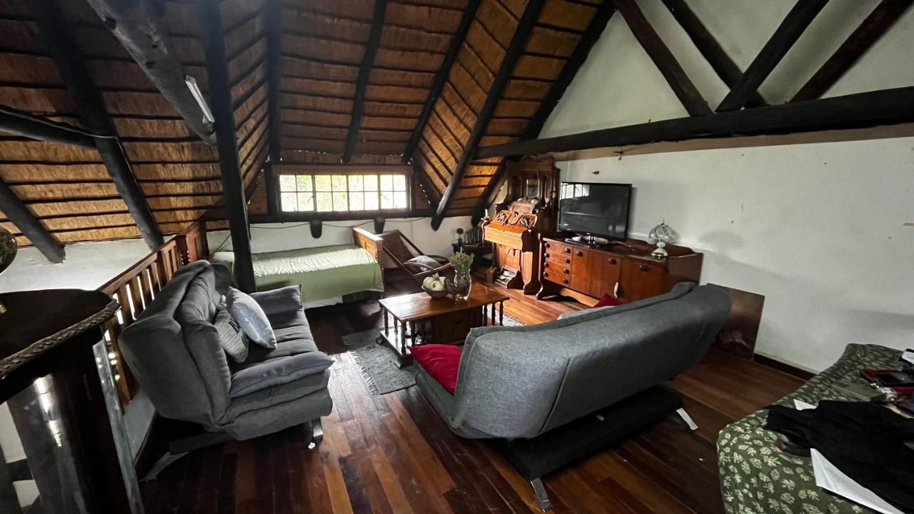 בריטס Farm Vibes Guesthouse מראה חיצוני תמונה